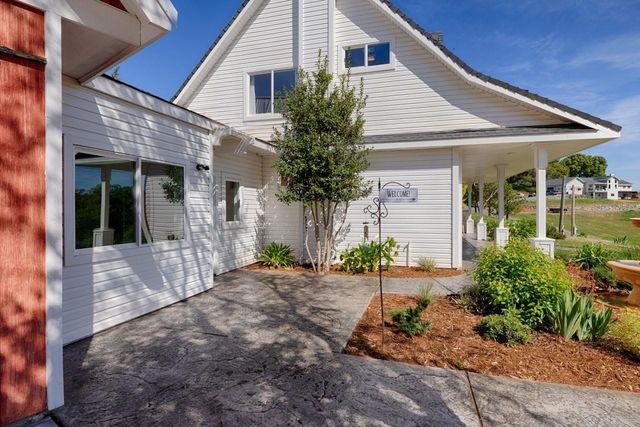 21946 Angeli Pl, Grass Valley, CA 95949