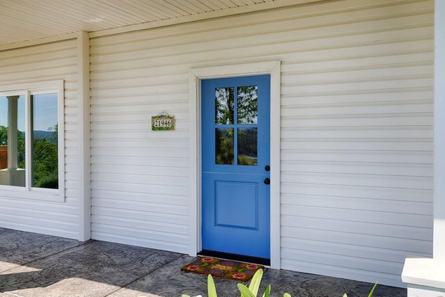 21946 Angeli Pl, Grass Valley, CA 95949