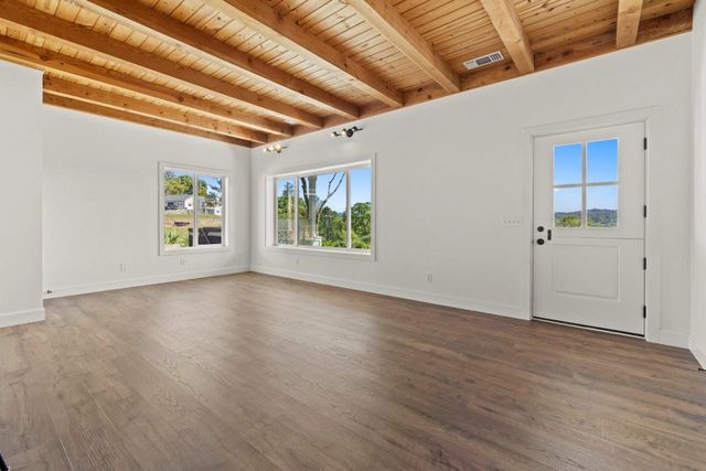 21946 Angeli Pl, Grass Valley, CA 95949