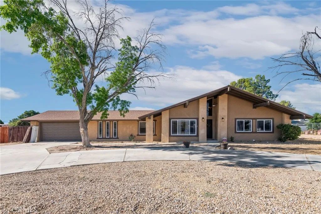 20061 Seneca, Apple Valley, CA 92307