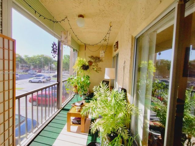 8401 SW 107th Avenue 219E, Miami, FL 33173