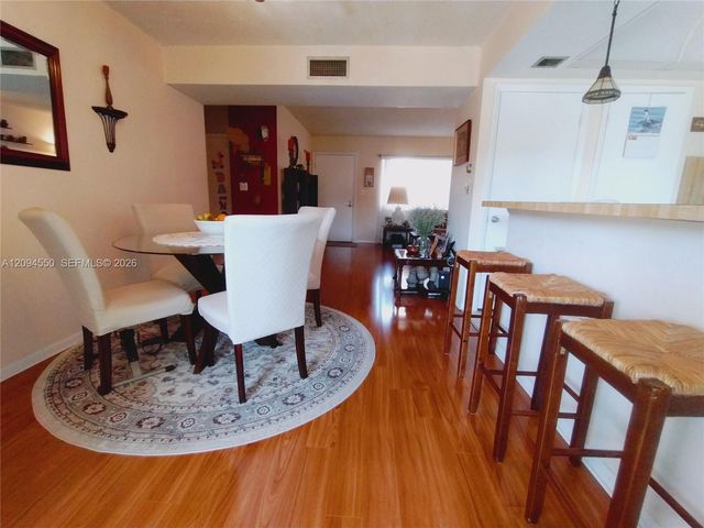 8401 SW 107th Avenue 219E, Miami, FL 33173