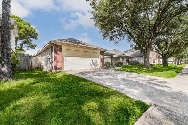 5923 Shining Leaf Court, Katy, TX 77449