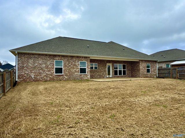 106 Parvin Way Drive, Hazel Green, AL 35750