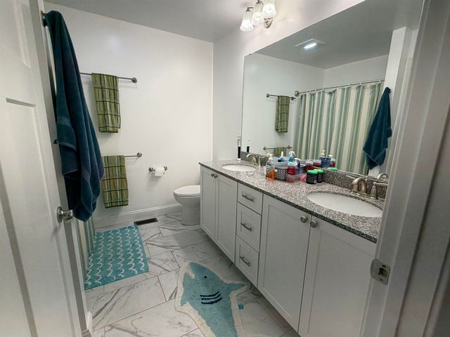 148 Chase Court, Essex, VT 05452
