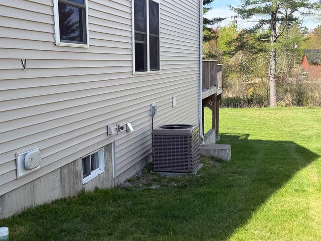 148 Chase Court, Essex, VT 05452