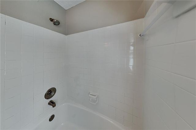 10610 Colony Glen Drive, Alpharetta, GA 30022