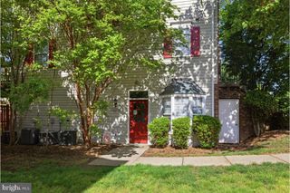 2054 PAWLET DR #34C, Crofton, MD 21114