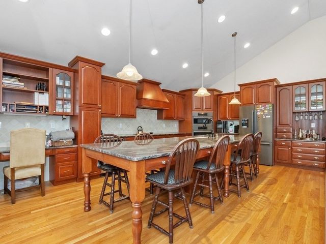 49 Lincoln Street, Waltham, MA 02451