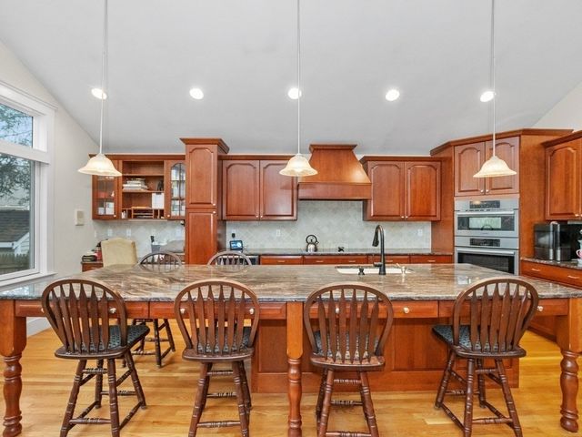 49 Lincoln Street, Waltham, MA 02451