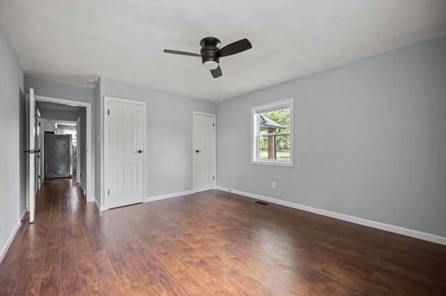 712 Westside Dr, Tullahoma, TN 37388