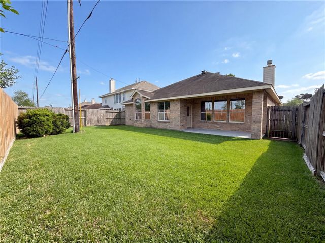 19110 Piney Way Drive, Tomball, TX 77375