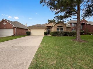 19110 Piney Way Drive, Tomball, TX 77375
