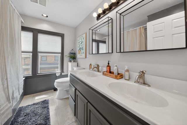 321 Bell AVENUE, Sheboygan, WI 53083