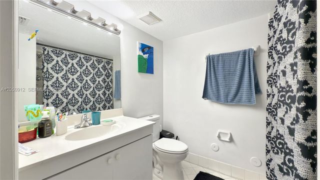3395 NE 9th Street 101, Homestead, FL 33033
