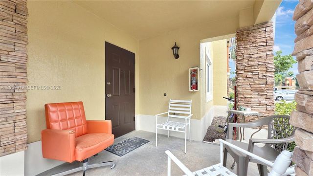 3395 NE 9th Street 101, Homestead, FL 33033
