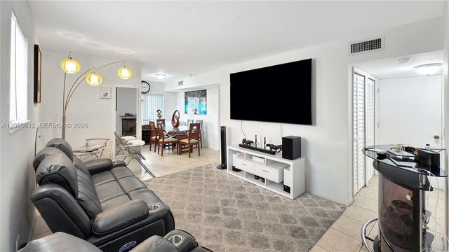 3395 NE 9th Street 101, Homestead, FL 33033