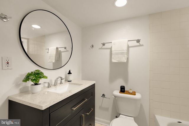 55 ADAMS ST NW, Washington, DC 20001