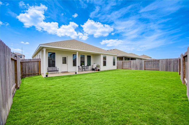 21614 Springhill Grove Lane, Waller, TX 77484