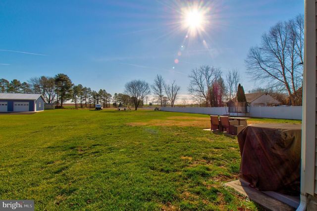 332 DARETOWN, Elmer, NJ 08318