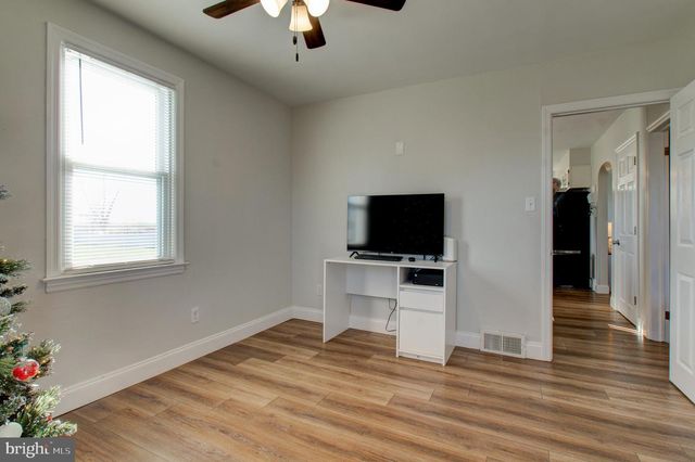 332 DARETOWN, Elmer, NJ 08318