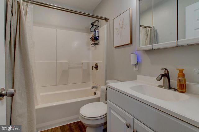 332 DARETOWN, Elmer, NJ 08318