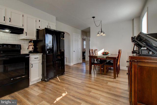 332 DARETOWN, Elmer, NJ 08318