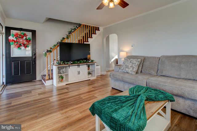 332 DARETOWN, Elmer, NJ 08318