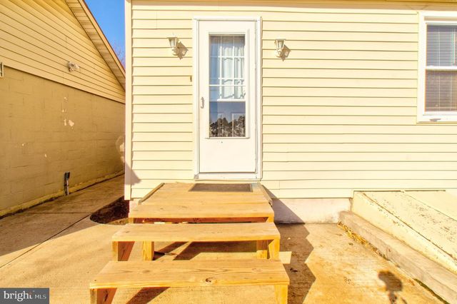 332 DARETOWN, Elmer, NJ 08318