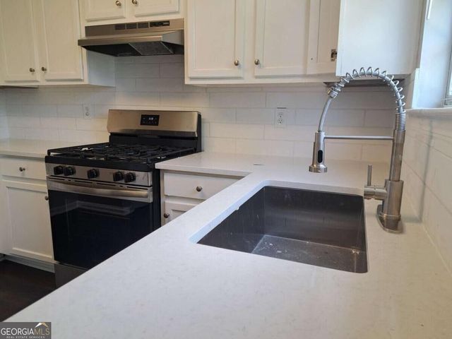 3328 Waggoner Place, Rex, GA 30273