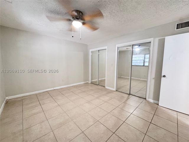 3265 Griffin Rd 202, Dania Beach, FL 33312