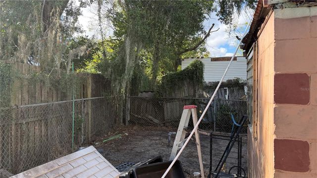 7207 E CAYUGA STREET, Tampa, FL 33610