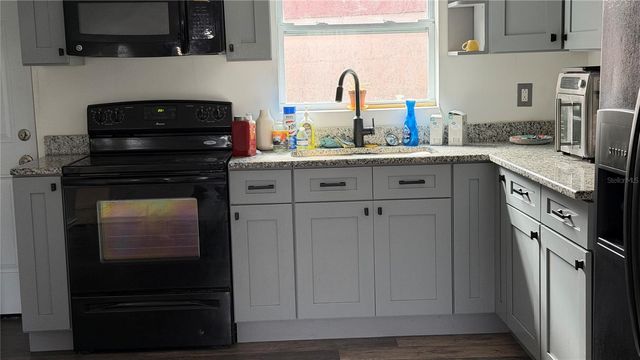 7207 E CAYUGA STREET, Tampa, FL 33610