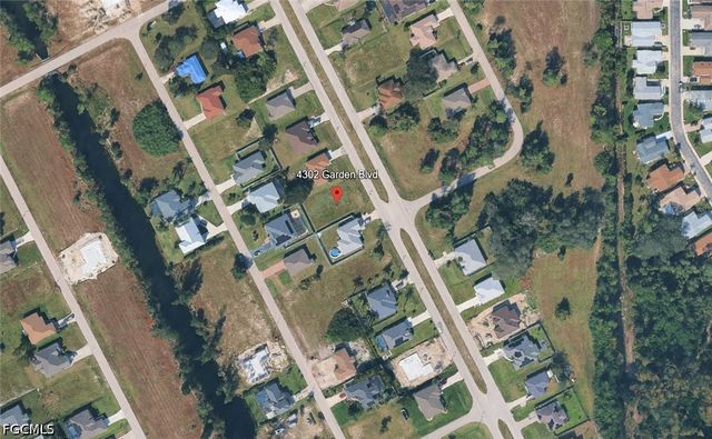 4302 Garden BLVD, Cape Coral, FL 33909