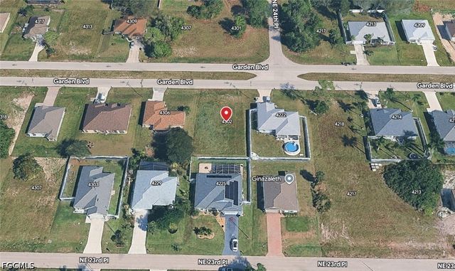 4302 Garden BLVD, Cape Coral, FL 33909