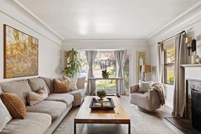 1274 Eagle Vista Drive, Eagle Rock, CA 90041