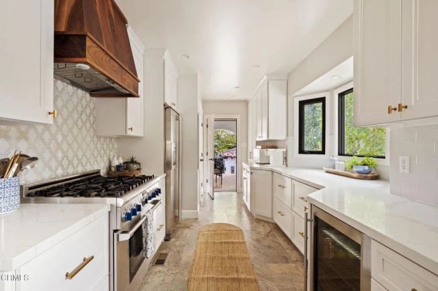 1274 Eagle Vista Drive, Eagle Rock, CA 90041