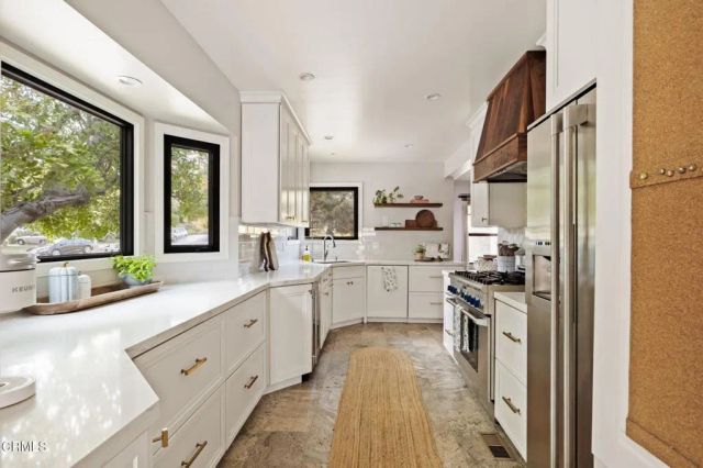 1274 Eagle Vista Drive, Eagle Rock, CA 90041