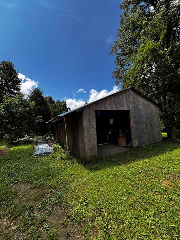 266 Cove Hill Road, Pikeville, TN 37367