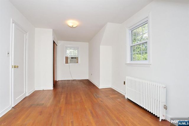 1806 Palisade Avenue, Teaneck, NJ 07666