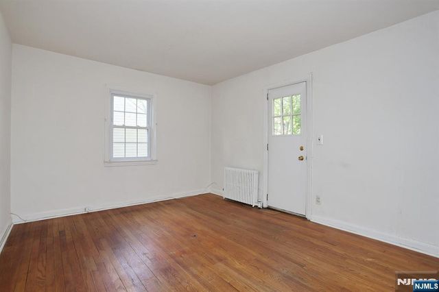 1806 Palisade Avenue, Teaneck, NJ 07666