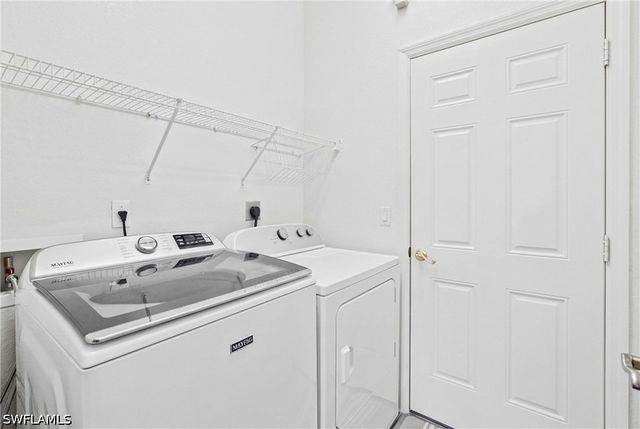 9290 Springview LOOP, Estero, FL 33928
