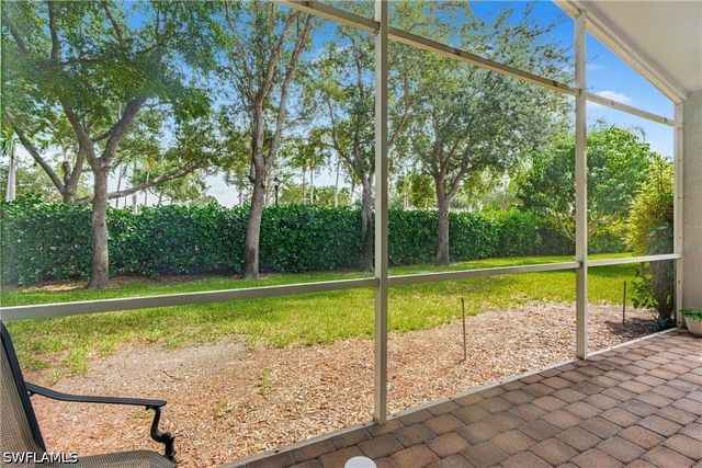 9290 Springview LOOP, Estero, FL 33928