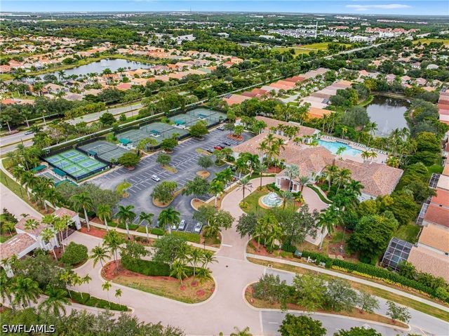 9290 Springview LOOP, Estero, FL 33928