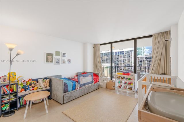 1925 Brickell Ave D2006, Miami, FL 33129