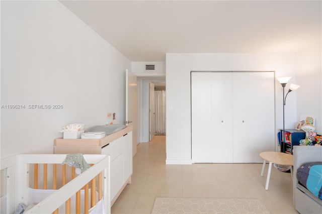 1925 Brickell Ave D2006, Miami, FL 33129