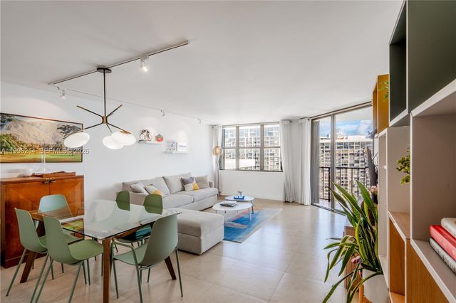 1925 Brickell Ave D2006, Miami, FL 33129