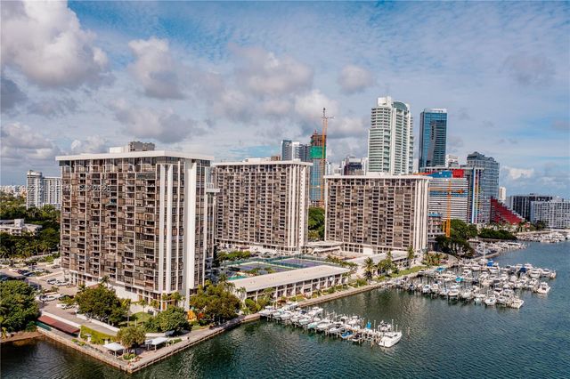 1925 Brickell Ave D2006, Miami, FL 33129