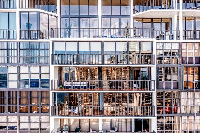 1925 Brickell Ave D2006, Miami, FL 33129