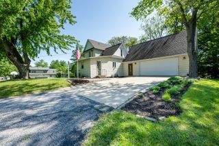 5785 Ridge Road, Stevensville Vllg, MI 49127